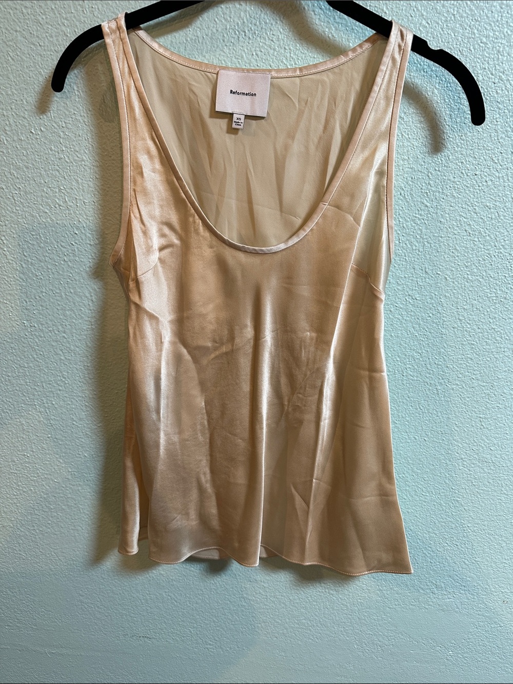 Reformation Pearl Satin Scoop Tank Top in Champagne